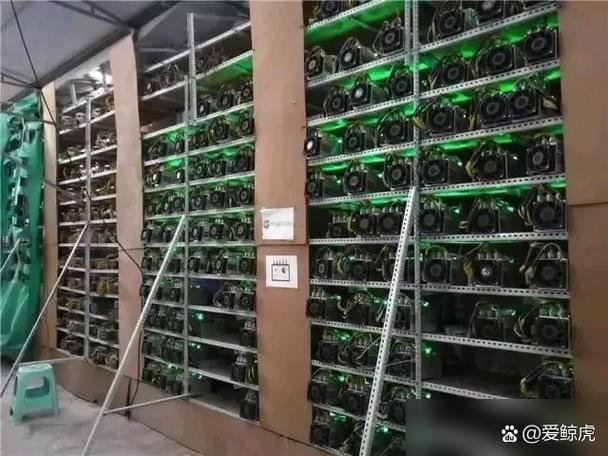 比特币挖矿机一天能挖多少:一台比特币挖矿机一天挖几个比特币